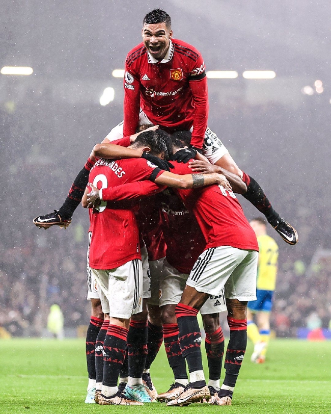 肇俊哲应邀 肇俊哲应邀