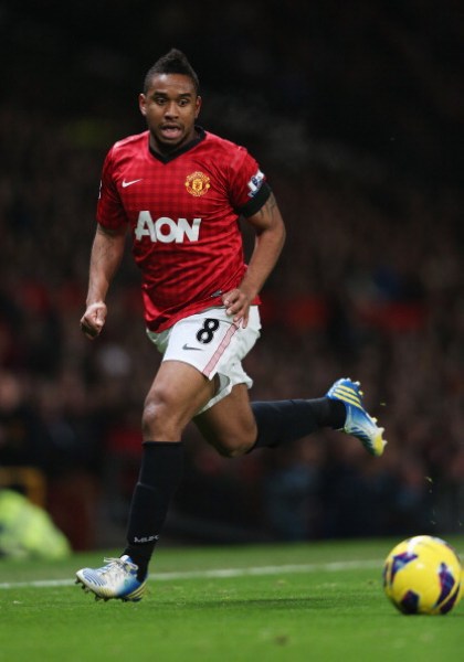 一动都备受 一动都备受